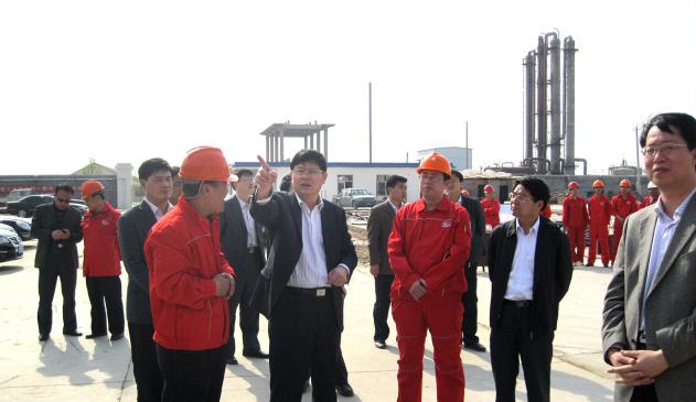 東營市委副書記、市長趙豪志到公司項目工地現(xiàn)場辦公